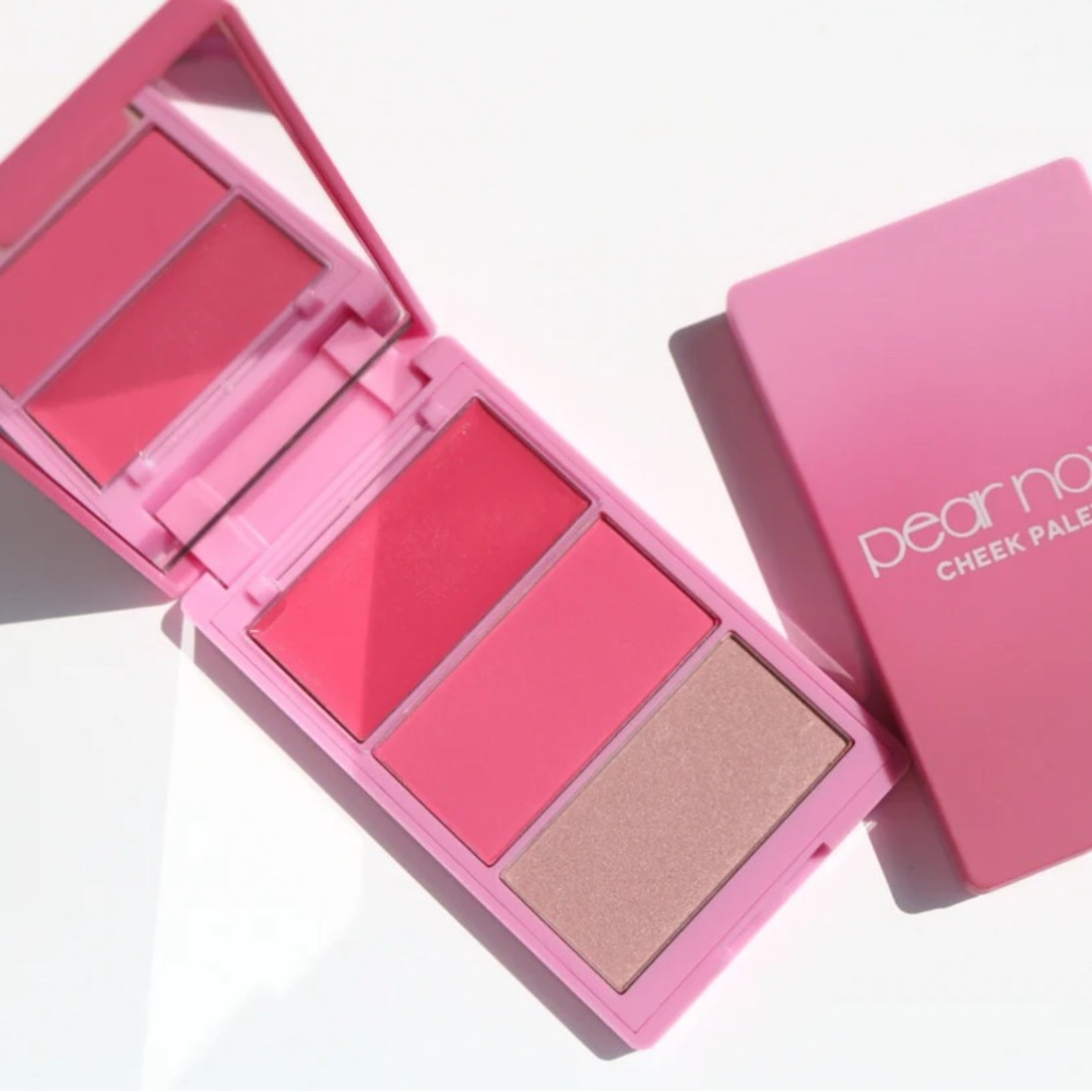 NIB Pear Nova Cheek Palette
